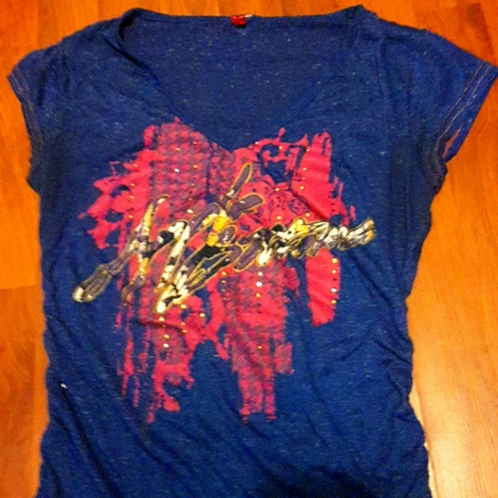 Apple bottom shirt
